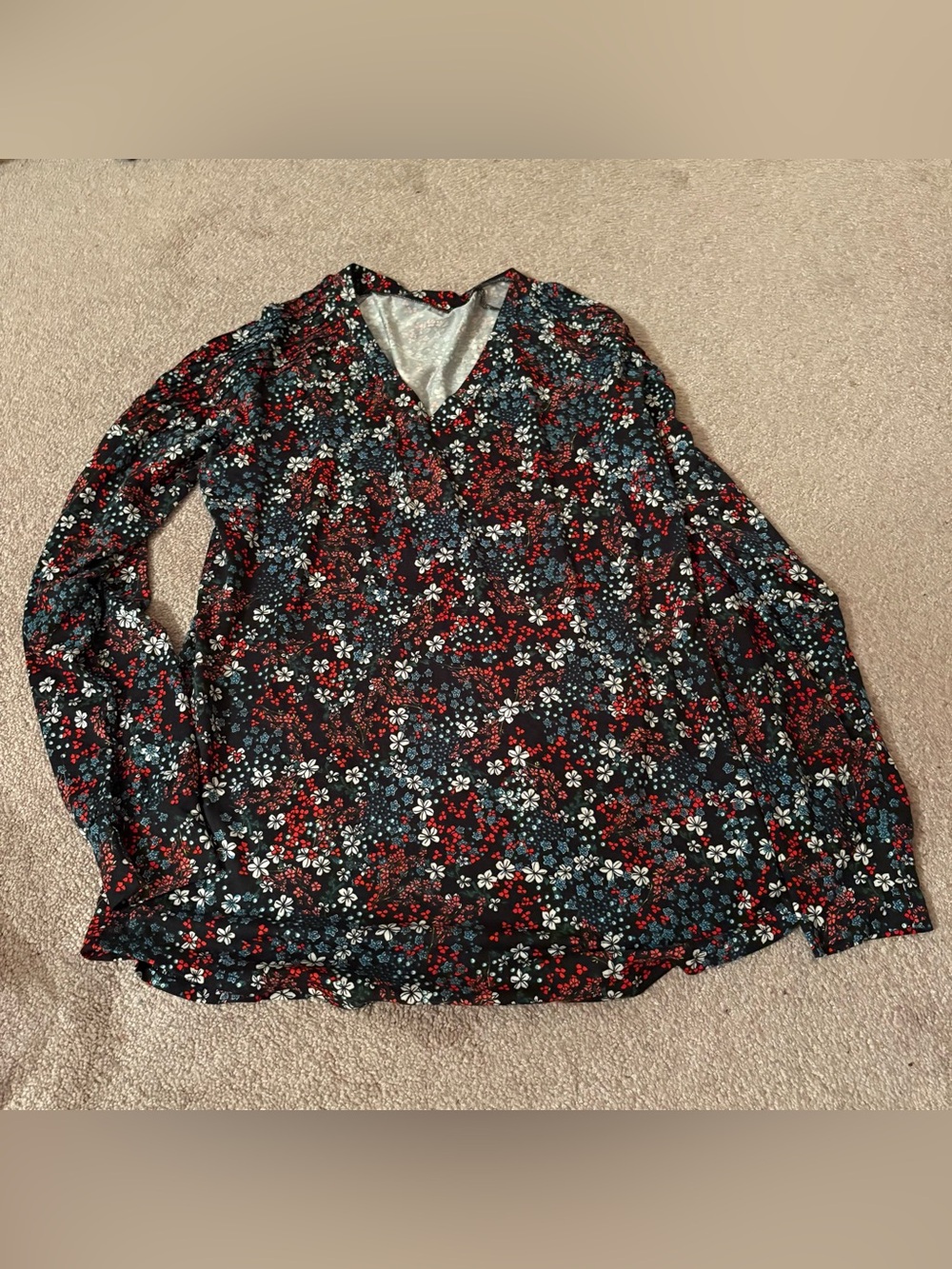 Floral V-Neck Long Sleeve Blouse - Red, Blue, White medium women’s
